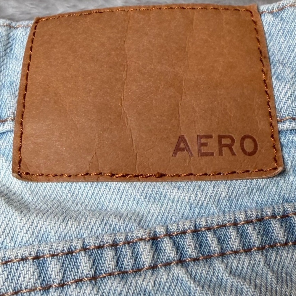 Aeropostale Womens Size 6 Mom Jeans Blue Denim Distressed Ripped High Rise Fray - Picture 13 of 16